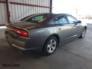 2011 Dodge Charger Rallye with VIN 2B3CL3CG6BH577369, listed as a IAAI auction lot 41510884 with 351,337 mi miles. Bid and sale history available at carsss.com. Image 4.