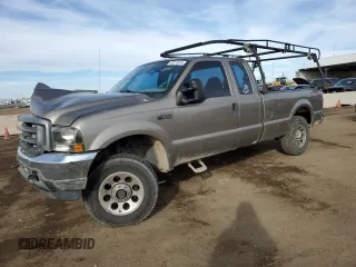 2004 Ford Super Duty F-250 XL with VIN 1FTNX21L14EB67062, listed as a Copart auction lot 43211815 with 234,841 mi miles and Salvage Title. Bid and sale history available at carsss.com. Image 1.