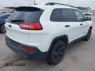 2017 Jeep Cherokee Sport with VIN 1C4PJLAB4HW619593, listed as a IAAI auction lot 42177037 with 113,674 mi miles and . Bid and sale history available at DreamBid. Image 4.
