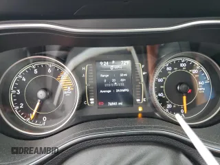2019 Jeep Cherokee Altitude with VIN 1C4PJMLX1KD471582, listed as a Copart auction lot 55729055 with 76,941 mi miles and Salvage title. Bid and sale history available at DreamBid. Image 9.