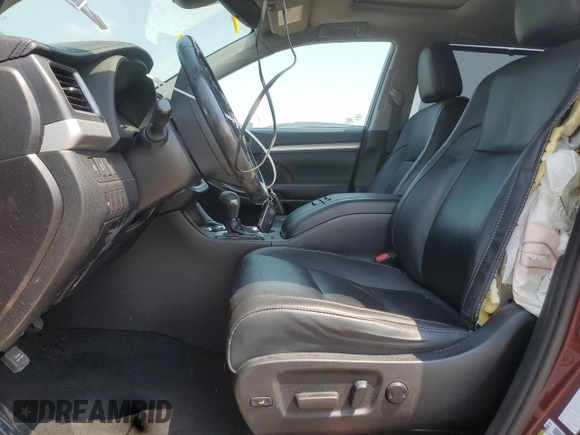 2019 Toyota Highlander SE with VIN 5TDJZRFH5KS949295, listed as a Copart auction lot 59813625 with 118,376 mi miles and Salvage title. Bid and sale history available at DreamBid. Image 7.