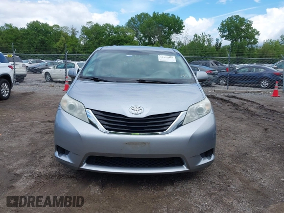 2012 Toyota Sienna LE AAS with VIN 5TDKK3DC5CS199380, listed as a IAAI auction lot 42337929 with 234,679 mi miles and . Bid and sale history available at DreamBid. Image 12.