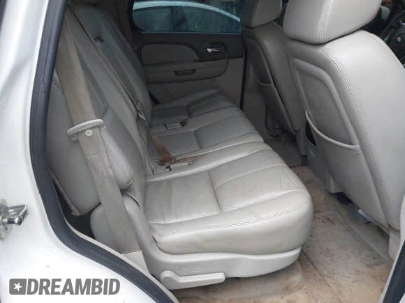 2007 Chevrolet Tahoe LT z VIN 1GNFC13J37R113756, wystawiony jako IAAI lot #42021634 z przebiegiem 247 631 mil mil oraz . Historia ofert i sprzedaży dostępna na DreamBid. Obrazek 8.