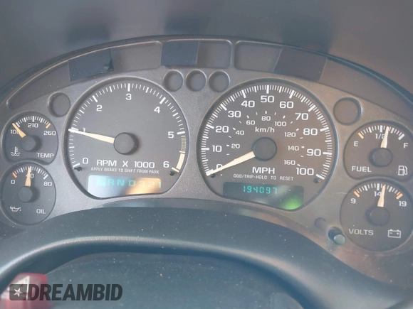 2002 Chevrolet S-10 LS with VIN 1GCCS19W328199974, listed as a IAAI auction lot 41986953 with 194,097 mi miles. Bid and sale history available at carsss.com. Image 7.