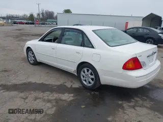 2001 Toyota Avalon XL with VIN 4T1BF28B61U180325, listed as a IAAI auction lot 41742723 with 155,155 mi miles and . Bid and sale history available at carsss.com. Image 3.
