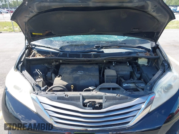 2016 Toyota Sienna XLE with VIN 5TDYK3DC8GS711357, listed as a IAAI auction lot 42525086 with 180,296 mi miles and . Bid and sale history available at DreamBid. Image 10.
