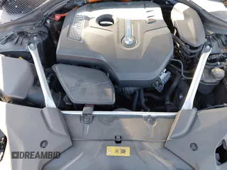 2019 BMW 5 Series 530e iPerformance with VIN WBAJA9C53KB388861, listed as a IAAI auction lot 41621712 with 68,128 mi miles. Bid and sale history available at carsss.com. Image 10.