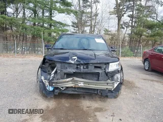 2017 Ford Explorer XLT z VIN 1FM5K8D85HGA83499, wystawiony jako IAAI lot #42059299 z przebiegiem 76 484 mil mil oraz . Historia ofert i sprzedaży dostępna na DreamBid. Obrazek 13.