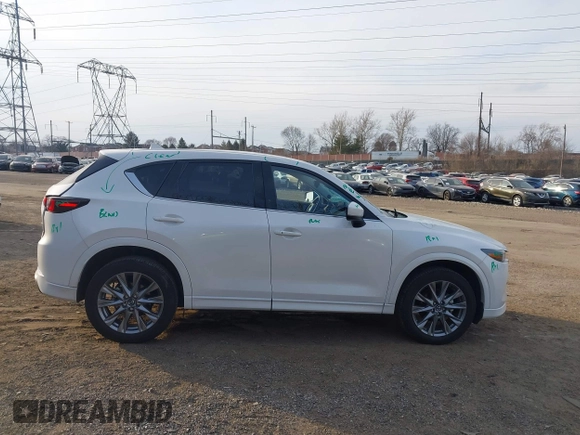 2024 Mazda CX-5 2.5 S Premium Package with VIN JM3KFBDL6R0427579, listed as a IAAI auction lot 41682849 with 5,325 mi miles. Bid and sale history available at carsss.com. Image 13.