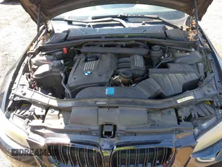 2009 BMW 3 Series 328i with VIN WBAWB33509P138474, listed as a IAAI auction lot 41992328 with 177,613 mi miles. Bid and sale history available at carsss.com. Image 10.