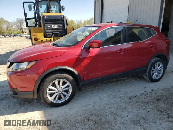 2017 Nissan Rogue SV z VIN JN1BJ1CP0HW033807, wystawiony jako Copart lot #53714385 z przebiegiem 100 421 mil mil oraz Szkoda całkowita • Salvage title. Historia ofert i sprzedaży dostępna na DreamBid. Obrazek 1.