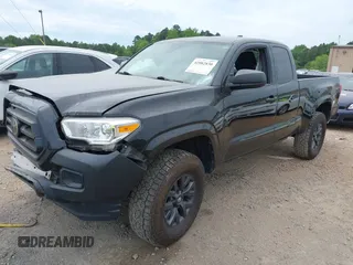 2020 Toyota Tacoma SR with VIN 3TYRX5GN1LT002234, listed as a IAAI auction lot 42082830 with 128,589 mi miles and . Bid and sale history available at DreamBid. Image 16.
