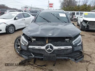 2022 Mercedes-Benz GLC with VIN W1N0G8EBXNV395814, listed as a IAAI auction lot 41694934 with 29,173 mi miles. Bid and sale history available at carsss.com. Image 12.