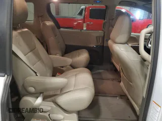 2017 Toyota Sienna XLE с VIN 5TDDZ3DC7HS148099, выставлен на аукционе Copart как лот 55327785 с пробегом 115 573 миль миль и Чистый • Clean title. История ставок и продаж доступна на DreamBid. Изображение 11.