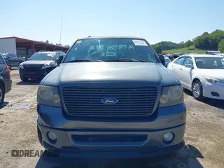 2007 Ford F-150 XL с VIN 1FTPX12V97NA03792, выставлен на аукционе IAAI как лот 40157316 с пробегом 207 355 миль миль и . История ставок и продаж доступна на DreamBid. Изображение 12.
