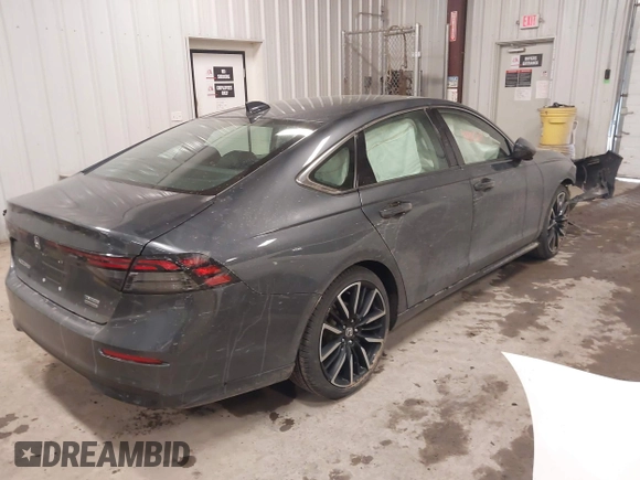 2023 Honda Accord Touring with VIN 1HGCY2F83PA030842, listed as a IAAI auction lot 41985611 with 39,728 mi miles and . Bid and sale history available at DreamBid. Image 4.