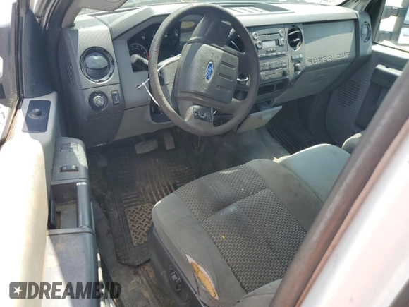 2011 Ford F-250 XL с VIN 1FT7X2A62BEC77926, выставлен на аукционе Copart как лот 60855045 с пробегом 215 741 миль миль и Чистый • Clean title. История ставок и продаж доступна на DreamBid. Изображение 8.