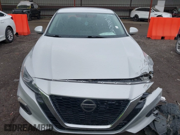 2020 Nissan Altima S z VIN 1N4BL4BV5LC208609, wystawiony jako IAAI lot #41894171 z przebiegiem 88 658 mil mil oraz . Historia ofert i sprzedaży dostępna na DreamBid. Obrazek 12.