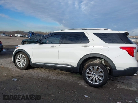 2021 Ford Explorer Limited with VIN 1FM5K8FW2MNA16523, listed as a IAAI auction lot 41223718 with 26,760 mi miles. Bid and sale history available at carsss.com. Image 13.