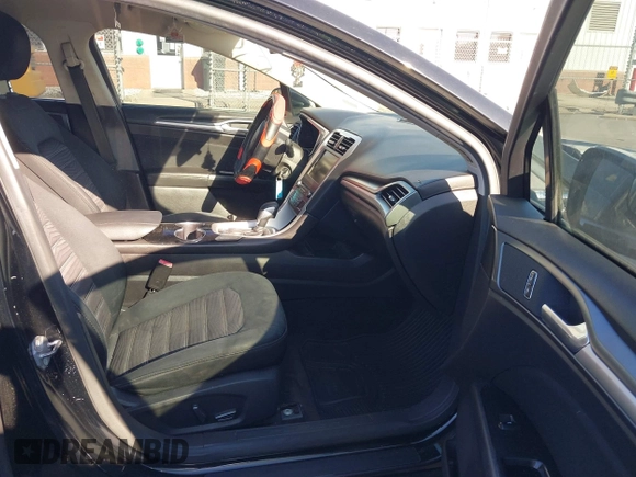 2016 Ford Fusion SE with VIN 3FA6P0H76GR104368, listed as a IAAI auction lot 42044329 with 166,810 mi miles. Bid and sale history available at carsss.com. Image 5.