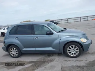 2008 Chrysler PT Cruiser Touring z VIN 3A8FY58B98T170533, wystawiony jako IAAI lot #42168893 z przebiegiem 116 222 mil mil oraz . Historia ofert i sprzedaży dostępna na DreamBid. Obrazek 14.