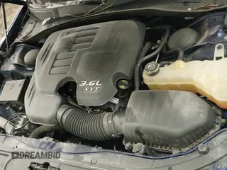 2016 Chrysler 300 Anniversary Edition с VIN 2C3CCARG4GH261572, выставлен на аукционе IAAI как лот 41411458 с пробегом 109 471 миль миль и . История ставок и продаж доступна на DreamBid. Изображение 22.