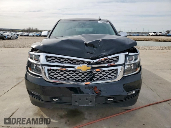 2018 Chevrolet Suburban LT with VIN 1GNSCHKC3JR302327, listed as a Copart auction lot 47937245 with 90,022 mi miles and Clean Title. Bid and sale history available at DreamBid. Image 5.