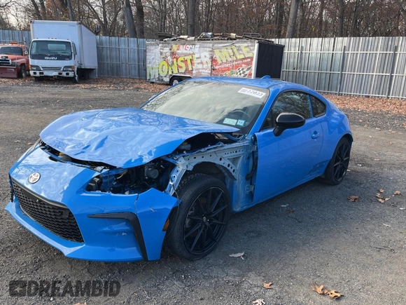 2023 Toyota GR86 Premium with VIN JF1ZNBF18P8750400, listed as a Copart auction lot 81730514 with 28,078 mi miles and Salvage Title. Bid and sale history available at carsss.com. Image 2.
