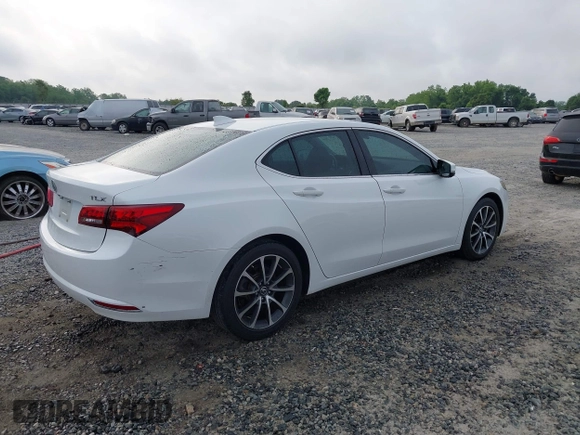 2015 Acura TLX V6 Tech with VIN 19UUB2F57FA015528, listed as a IAAI auction lot 42121824 with 98,917 mi miles. Bid and sale history available at carsss.com. Image 4.