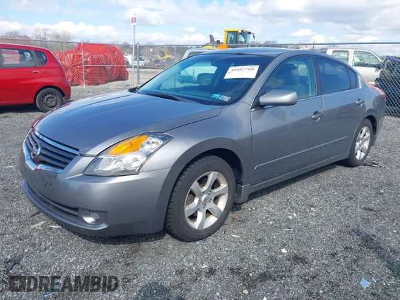 2009 Nissan Altima 2.5 S with VIN 1N4AL21E69N412530, listed as a IAAI auction lot 41887766 with 240,523 mi miles. Bid and sale history available at carsss.com. Image 17.