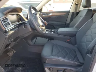 2024 Volkswagen Atlas SE with VIN 1V2JR2CA4RC579336, listed as a Copart auction lot 78818834 with 18 mi miles and Salvage title. Bid and sale history available at DreamBid. Image 7.