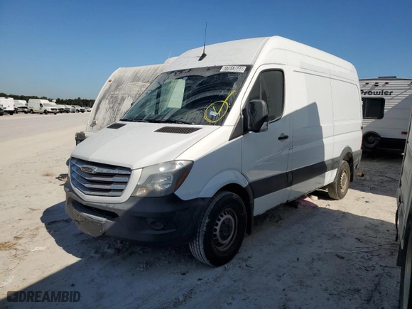 2018 Freightliner Sprinter Cargo Van with VIN WDYPE7CD7JP616380, listed as a Copart auction lot 77013644 with 194,981 mi miles and Clean Title. Bid and sale history available at carsss.com. Image 1.