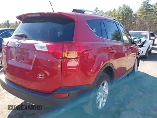 2013 Toyota RAV4 XLE with VIN JTMRFREV8DD014080, listed as a IAAI auction lot 41996609 with 174,666 mi miles. Bid and sale history available at carsss.com. Image 4.