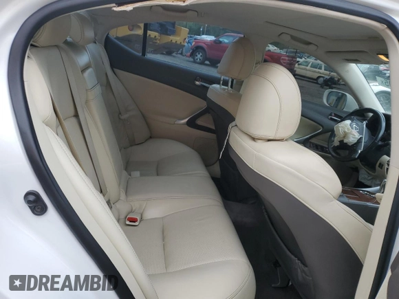 2010 Lexus IS 250 z VIN JTHBF5C23A5126132, wystawiony jako Copart lot #56963205 z przebiegiem 117 285 mil mil oraz Szkoda całkowita • Salvage title. Historia ofert i sprzedaży dostępna na DreamBid. Obrazek 10.