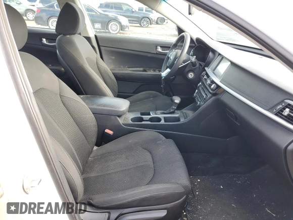 2019 Kia Optima LX z VIN 5XXGT4L33KG278394, wystawiony jako Copart lot #55405135 z przebiegiem 103 531 mil mil oraz Szkoda całkowita • Salvage title. Historia ofert i sprzedaży dostępna na DreamBid. Obrazek 7.