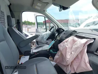 2019 Ford Transit с VIN 1FTYE1YMXKKA58898, выставлен на аукционе IAAI как лот 42301059 с пробегом 305 857 миль миль и . История ставок и продаж доступна на DreamBid. Изображение 5.