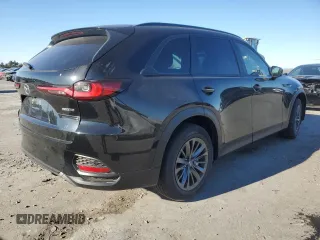 2025 Mazda CX-70 Preferred z VIN JM3KJBHD1S1114747, wystawiony jako Copart lot #82199164 z przebiegiem Nie podano mil oraz Tytuł czysty. Historia ofert i sprzedaży dostępna na DreamBid. Obrazek 3.