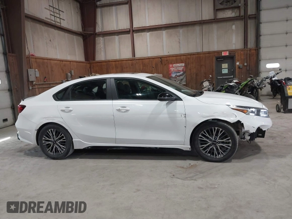 2023 Kia Forte GT-Line with VIN 3KPF54AD6PE522217, listed as a IAAI auction lot 41812618 with 76,188 mi miles. Bid and sale history available at carsss.com. Image 13.