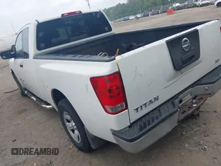 2006 Nissan Titan SE with VIN 1N6BA06A76N561892, listed as a IAAI auction lot 42113086 with 222,292 mi miles and . Bid and sale history available at DreamBid. Image 3.