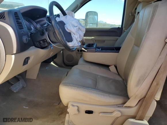 2013 GMC Sierra 2500HD SLE with VIN 1GT220CG8DZ395364, listed as a Copart auction lot 76258174 with 0 mi miles and Salvage Title. Bid and sale history available at carsss.com. Image 7.