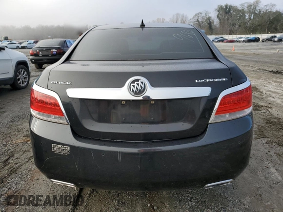 2013 Buick LaCrosse Premium 1 z VIN 1G4GF5E33DF319680, wystawiony jako Copart lot #81063044 z przebiegiem 109 025 mil mil oraz Szkoda całkowita • Salvage title. Historia ofert i sprzedaży dostępna na DreamBid. Obrazek 6.