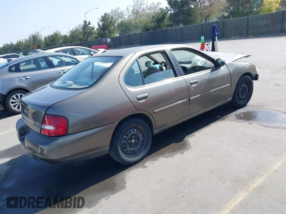 2000 Nissan Altima XE with VIN 1N4DL01D9YC218013, listed as a IAAI auction lot 39405924 with 173,861 mi miles and . Bid and sale history available at DreamBid. Image 4.