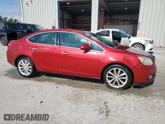 2014 Buick Verano Group z VIN 1G4PS5SK0E4114404, wystawiony jako Copart lot #56938335 z przebiegiem 165 797 mil mil oraz Czysty tytuł • Clean title. Historia ofert i sprzedaży dostępna na DreamBid. Obrazek 4.