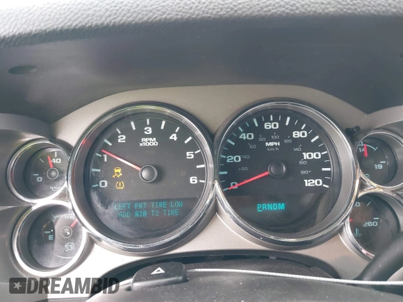 2013 Chevrolet Silverado 1500 LT with VIN 3GCPCSE06DG302775, listed as a IAAI auction lot 41903005 with 409,637 mi miles and . Bid and sale history available at DreamBid. Image 7.