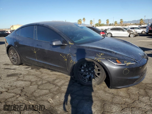 2024 Tesla Model 3 z VIN 5YJ3E1EA0RF736893, wystawiony jako Copart lot #85162464 z przebiegiem 8 479 mil mil oraz Szkoda całkowita • Salvage title. Historia ofert i sprzedaży dostępna na DreamBid. Obrazek 4.