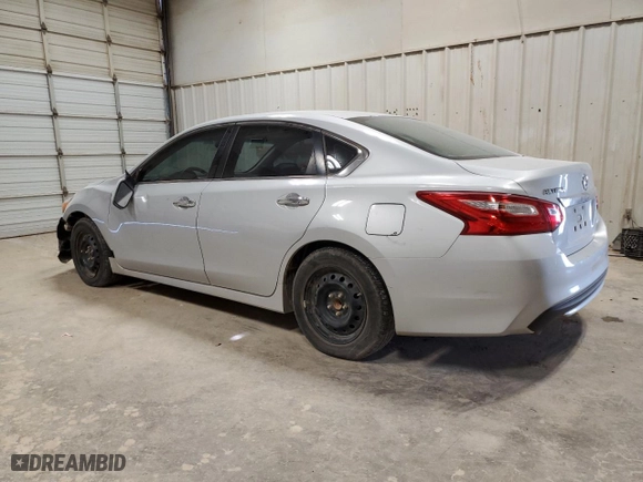 2017 Nissan Altima 2.5 SR with VIN 1N4AL3AP6HN326365, listed as a Copart auction lot 53263515 with 168,332 mi miles and Clean Title. Bid and sale history available at carsss.com. Image 2.