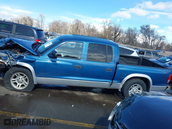 2003 Dodge Dakota SLT with VIN 1D7HL48N73S333828, listed as a IAAI auction lot 41748642 with 163,258 mi miles. Bid and sale history available at carsss.com. Image 14.