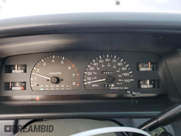 1997 Toyota T100 SR5 with VIN JT4UN24D8V0046646, listed as a Copart auction lot 43251895 with 166,827 mi miles and Salvage Title. Bid and sale history available at DreamBid. Image 9.