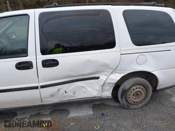 2008 Chevrolet Uplander LS z VIN 1GNDV23118D148169, wystawiony jako IAAI lot #41854906 z przebiegiem 315 869 mil mil oraz . Historia ofert i sprzedaży dostępna na DreamBid. Obrazek 6.