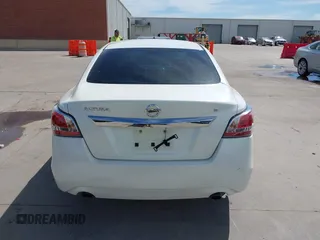 2015 Nissan Altima SL z VIN 1N4AL3AP8FC212893, wystawiony jako IAAI lot #42320300 z przebiegiem 147 795 mil mil oraz . Historia ofert i sprzedaży dostępna na DreamBid. Obrazek 16.
